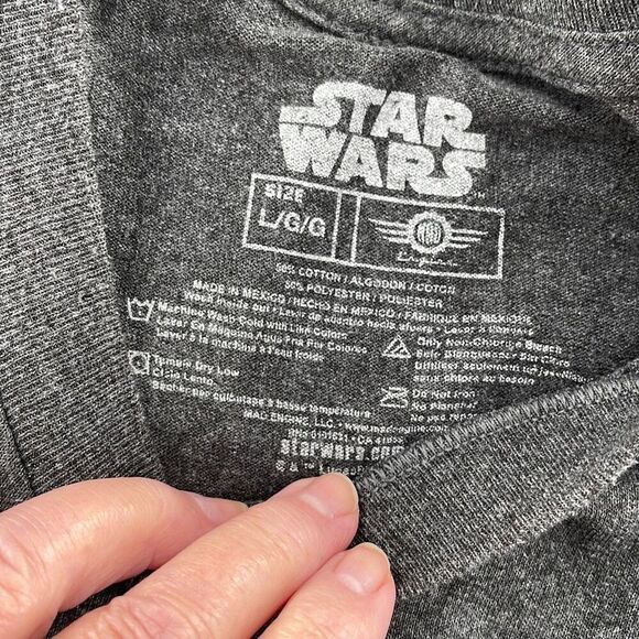 Stars Wars men’s size large R2D2 traffic grey tee - Picture 4 of 5